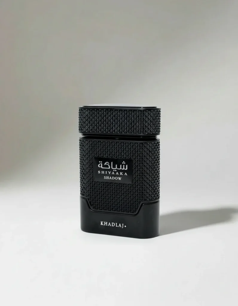 Shiyaaka Shadow perfume